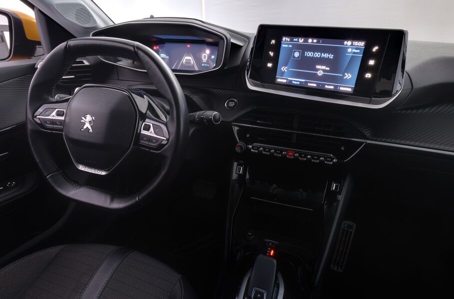 Peugeot 208 vaihtoauto