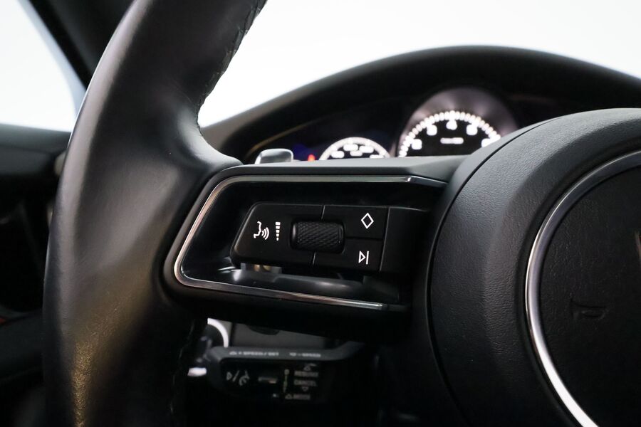 Porsche Panamera vaihtoauto