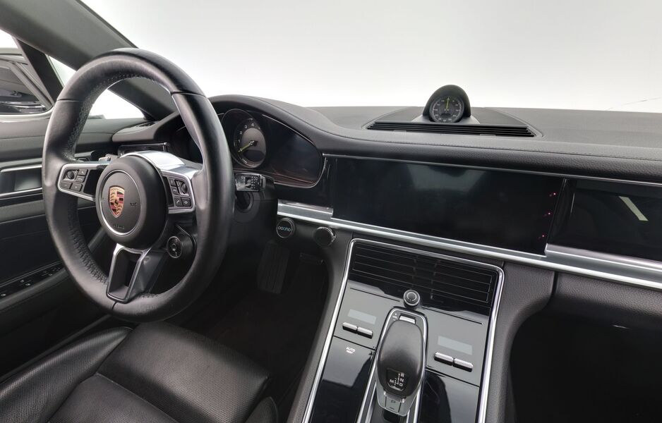 Porsche Panamera vaihtoauto