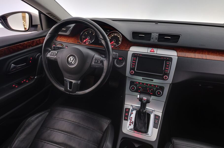 Volkswagen Passat CC vaihtoauto