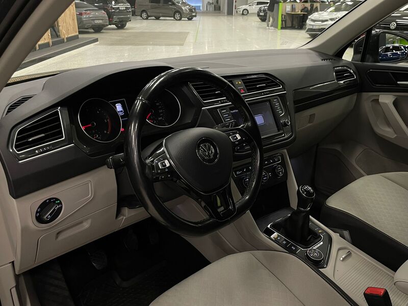 Volkswagen Tiguan vaihtoauto
