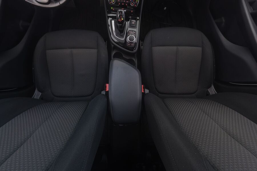 BMW 218 vaihtoauto