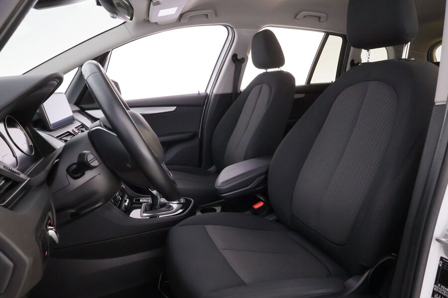 BMW 218 vaihtoauto