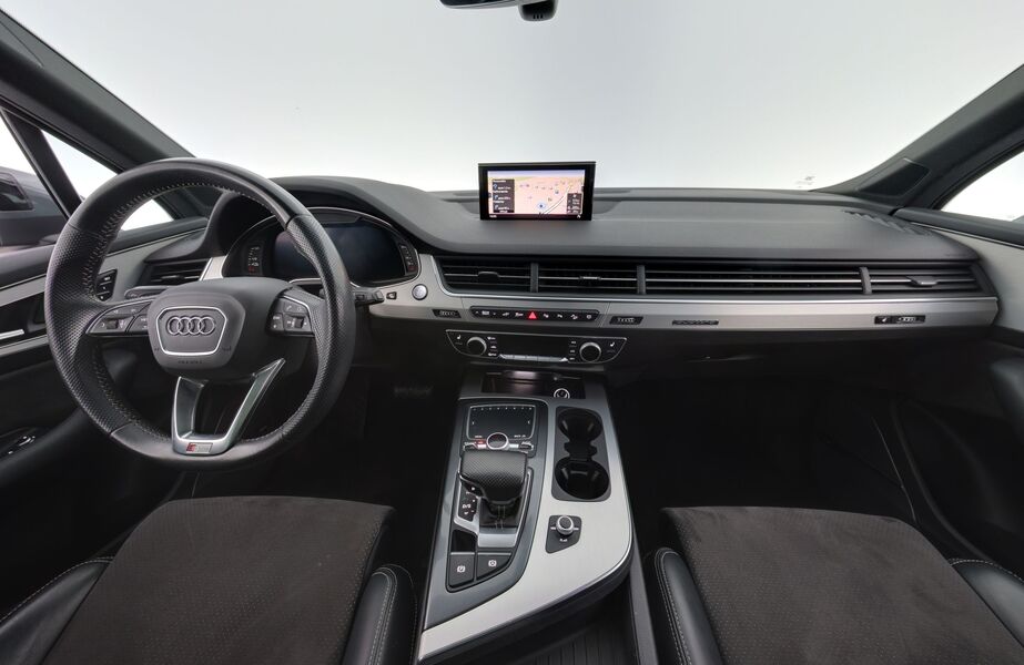 Audi Q7 vaihtoauto