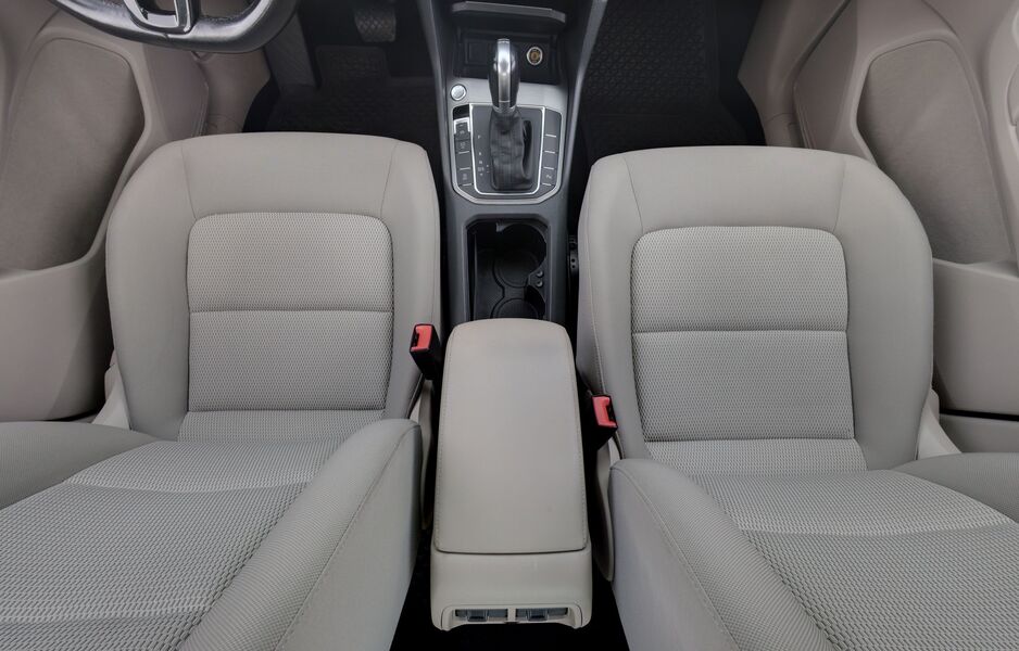 Volkswagen Golf Sportsvan vaihtoauto