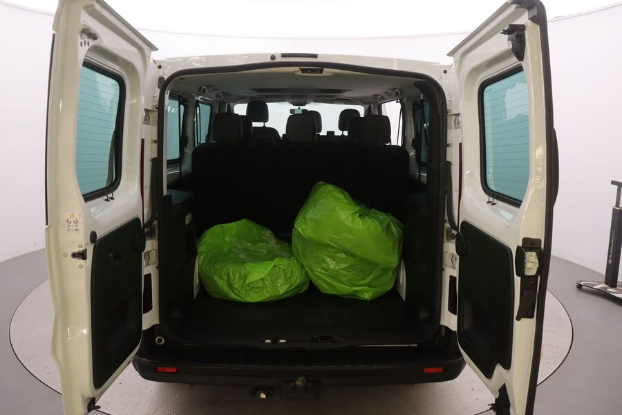 Nissan NV300 vaihtoauto