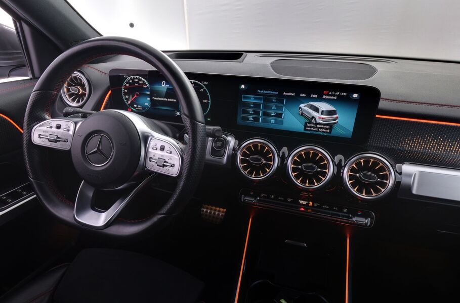 Mercedes-Benz EQB vaihtoauto