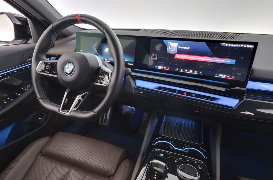 BMW i5 M60 vaihtoauto