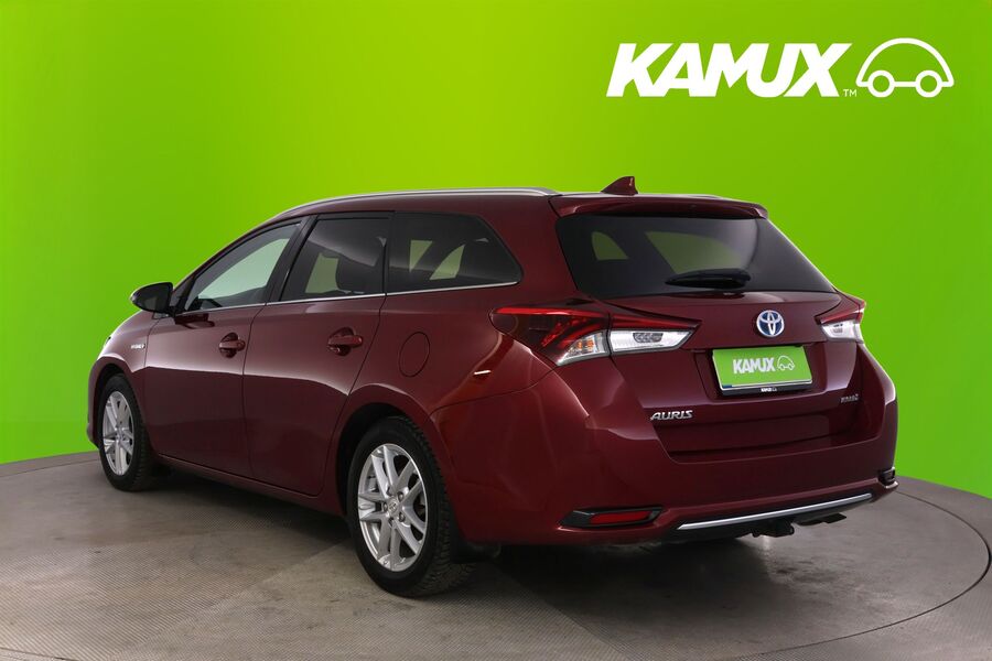 Toyota Auris vaihtoauto