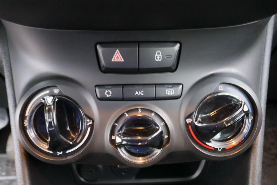 Peugeot 208 vaihtoauto