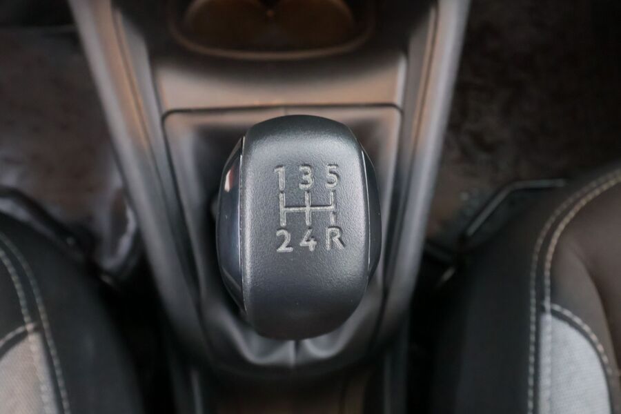 Peugeot 208 vaihtoauto