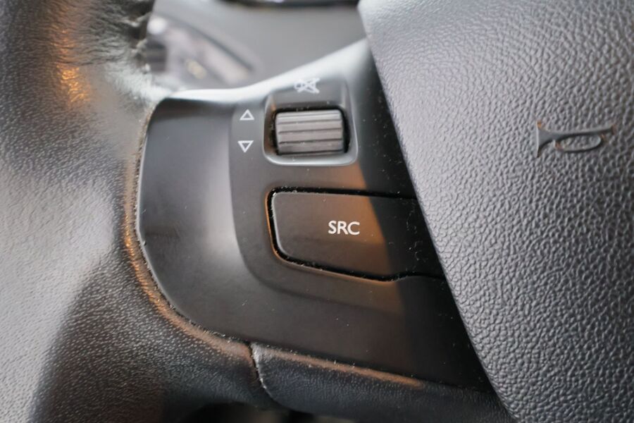 Peugeot 208 vaihtoauto