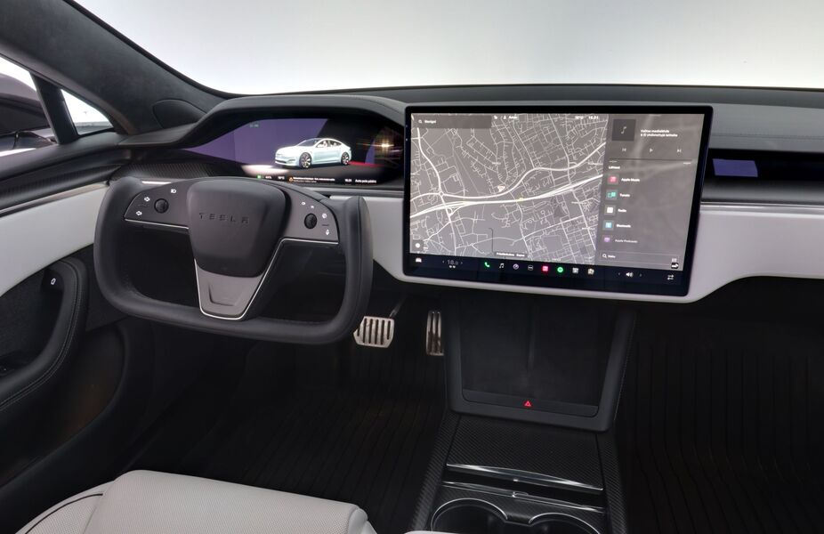 Tesla Model S vaihtoauto