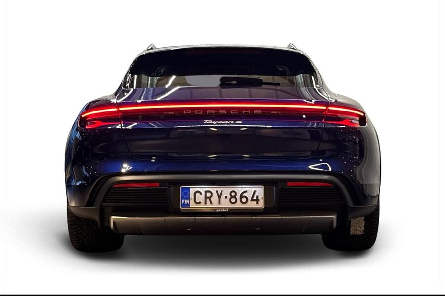 Porsche Taycan vaihtoauto