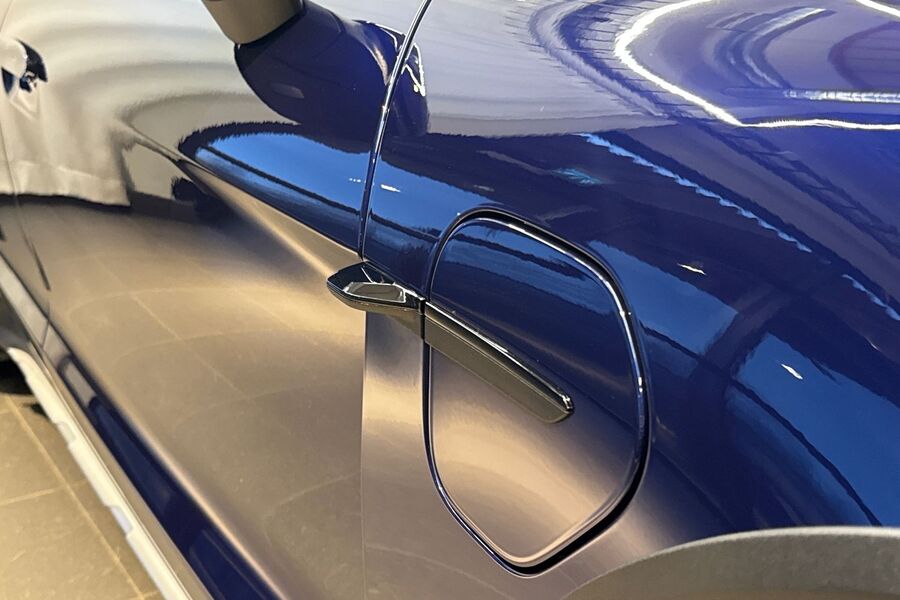 Porsche Taycan vaihtoauto