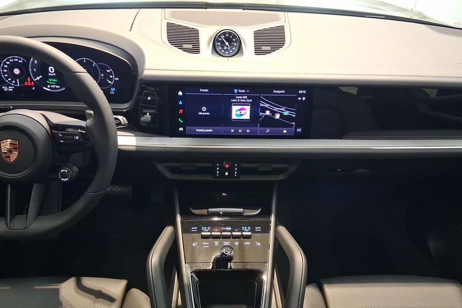 Porsche Cayenne vaihtoauto