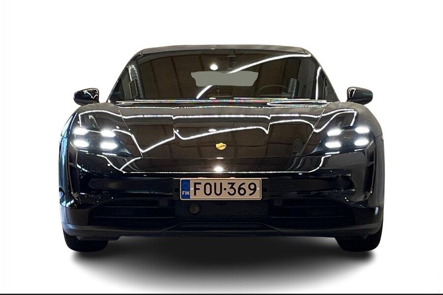 Porsche Taycan vaihtoauto