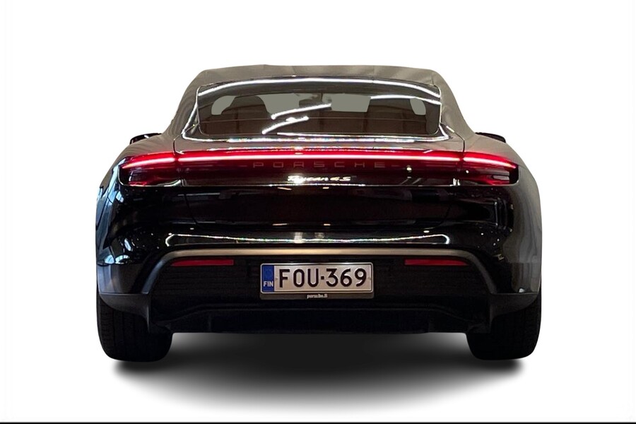 Porsche Taycan vaihtoauto