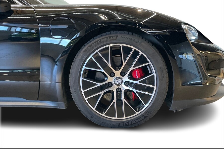 Porsche Taycan vaihtoauto