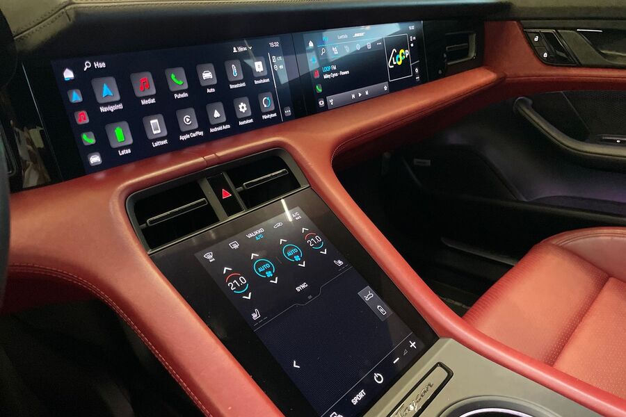 Porsche Taycan vaihtoauto