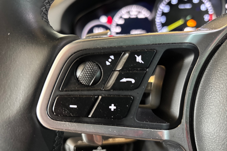 Porsche Cayenne vaihtoauto