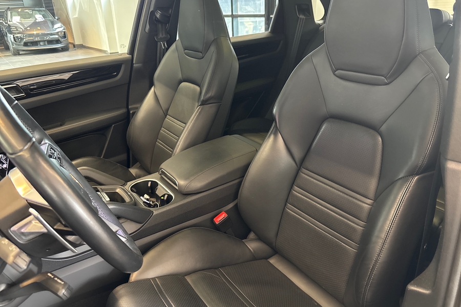 Porsche Cayenne vaihtoauto