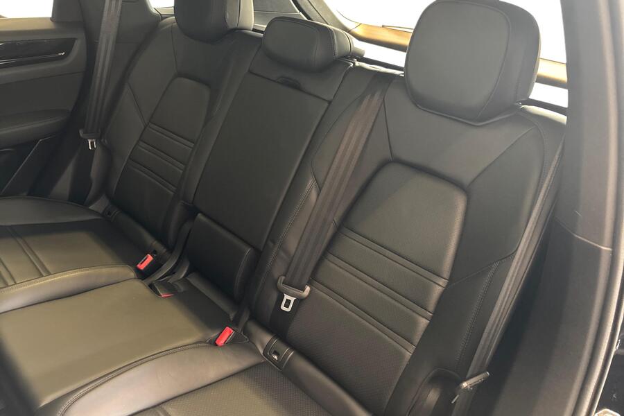 Porsche Cayenne vaihtoauto