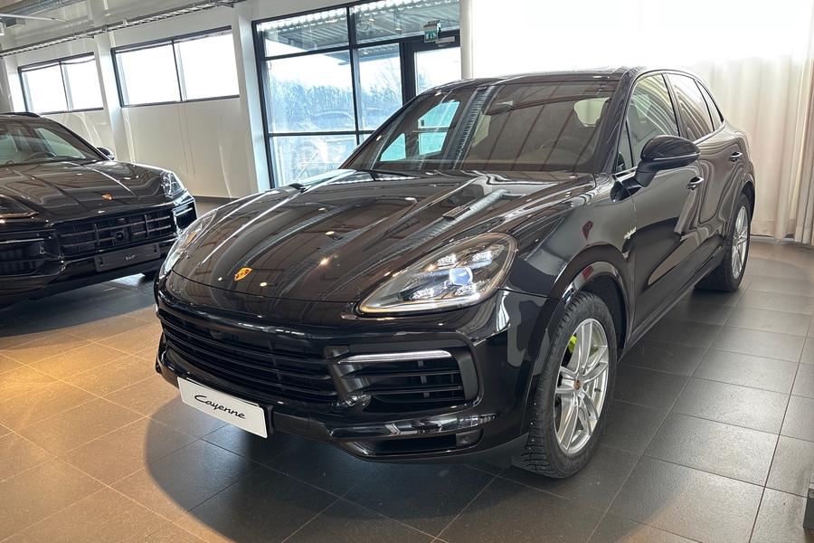 Porsche Cayenne vaihtoauto