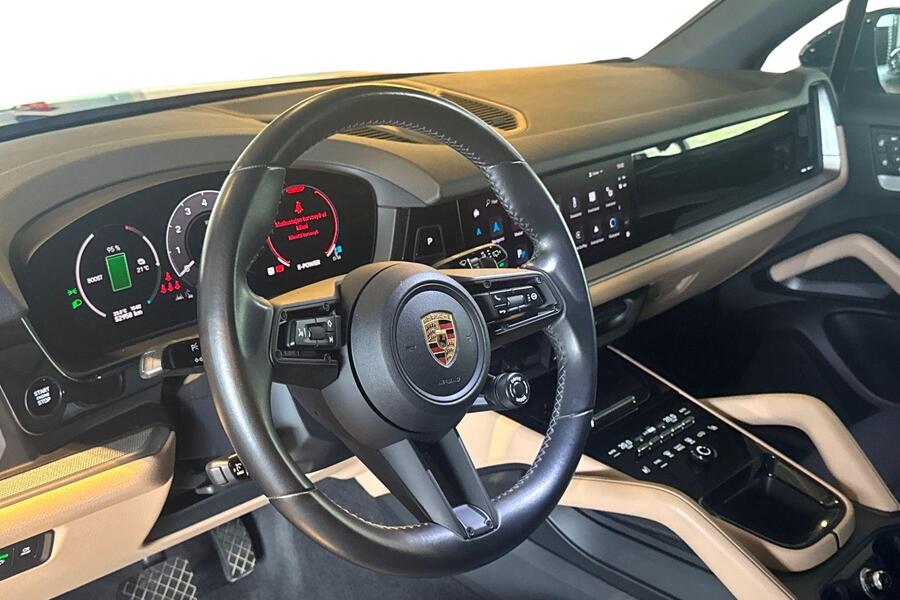 Porsche Cayenne vaihtoauto