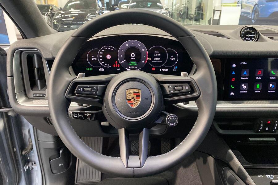 Porsche Cayenne vaihtoauto