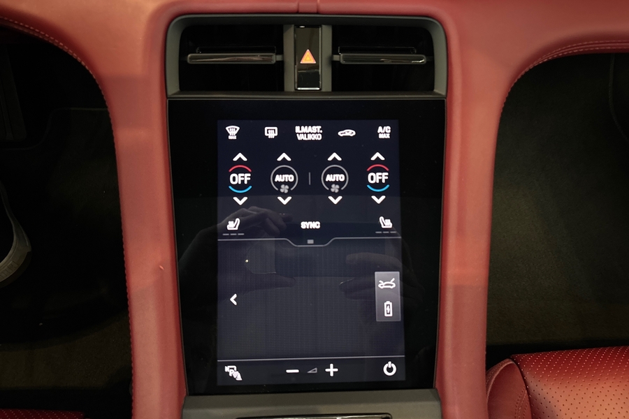 Porsche Taycan vaihtoauto