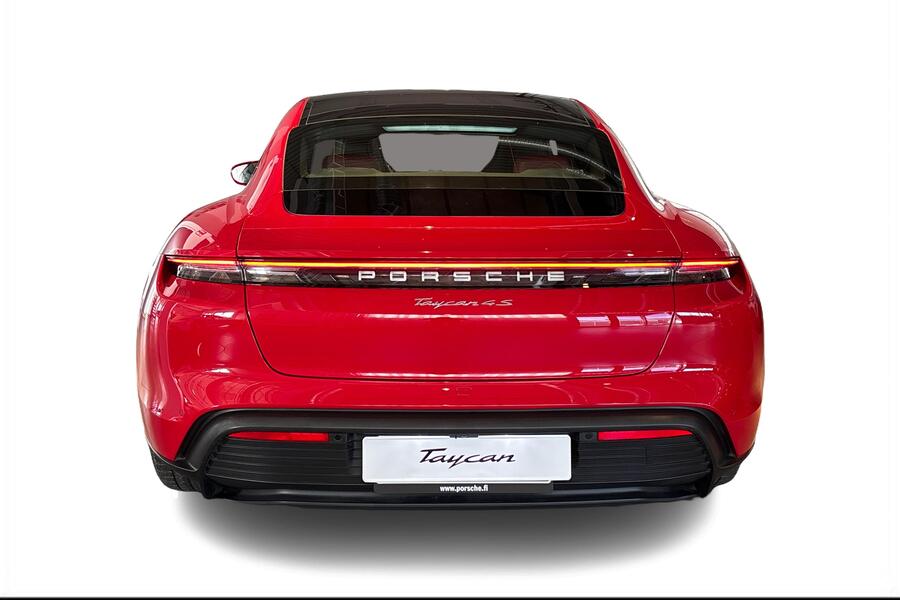 Porsche Taycan vaihtoauto