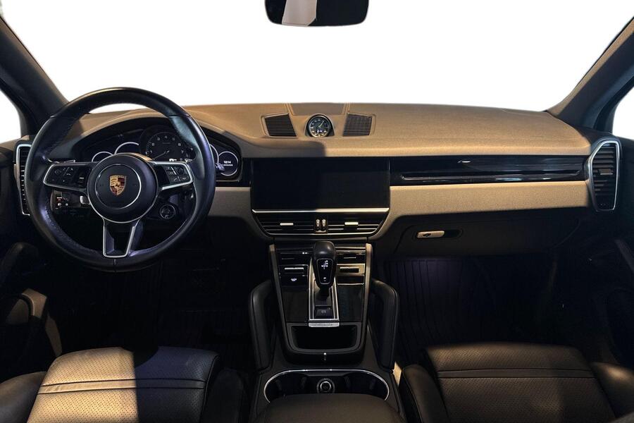 Porsche Cayenne vaihtoauto