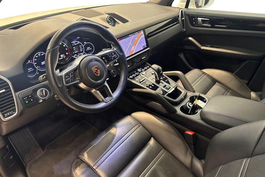 Porsche Cayenne vaihtoauto