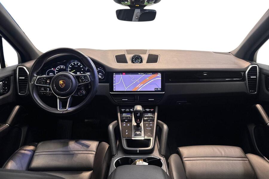 Porsche Cayenne vaihtoauto