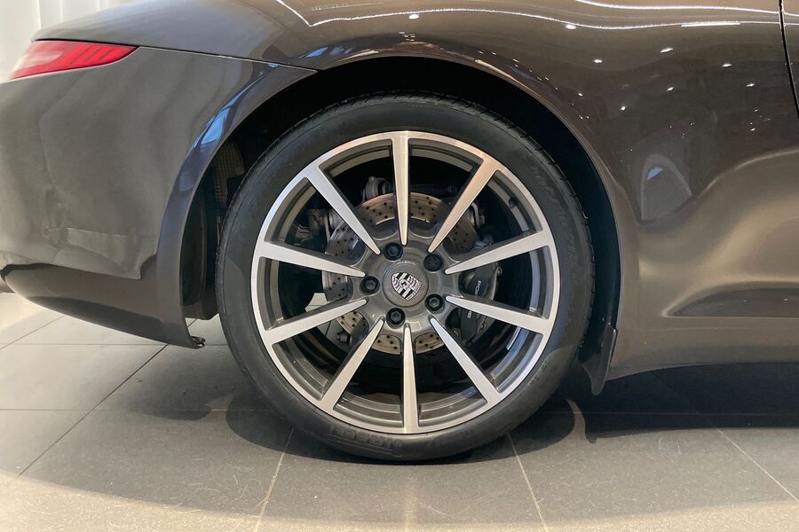 Porsche 911 vaihtoauto