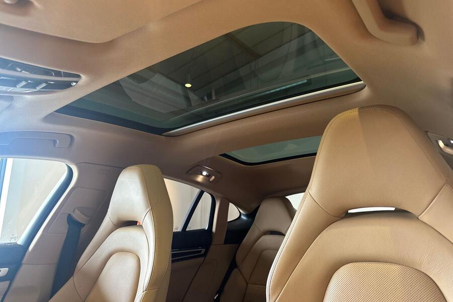 Porsche Panamera vaihtoauto