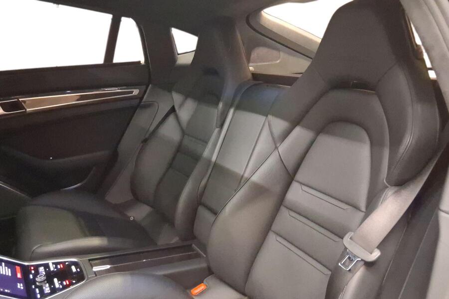 Porsche Panamera vaihtoauto