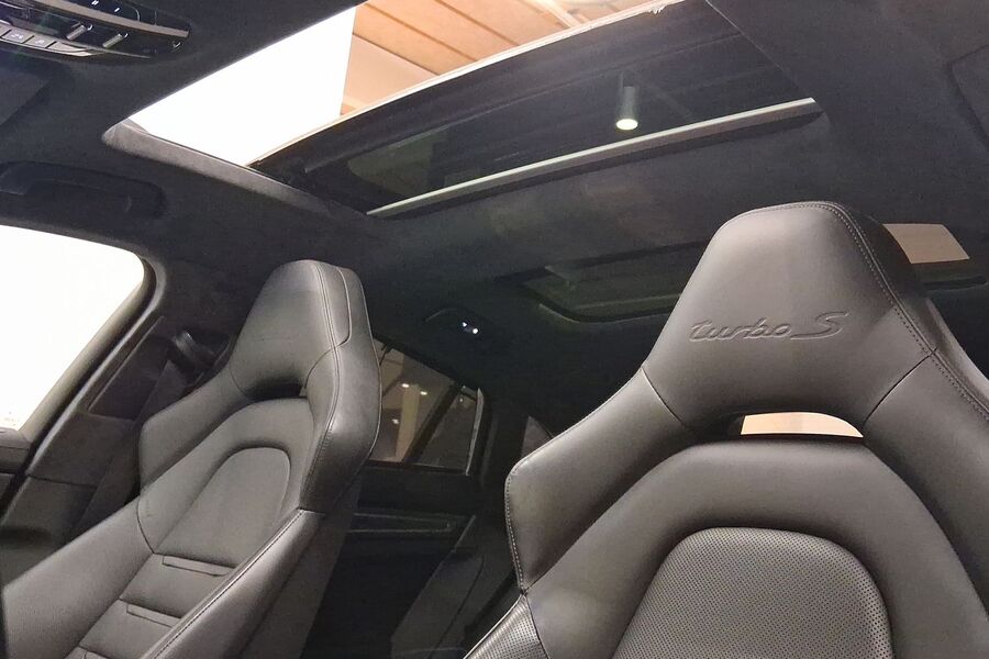 Porsche Panamera vaihtoauto