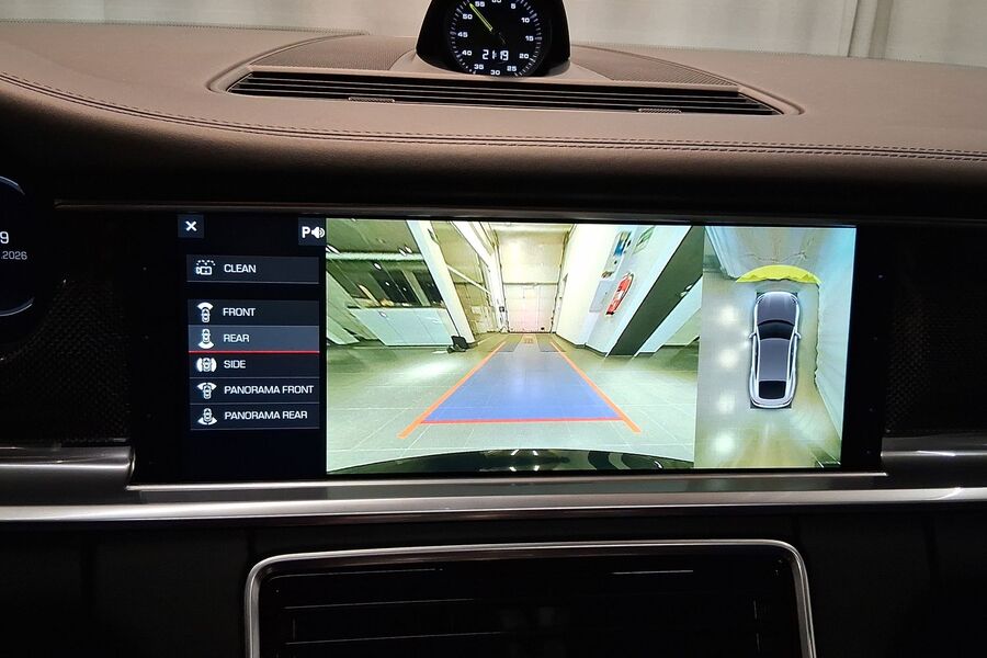 Porsche Panamera vaihtoauto