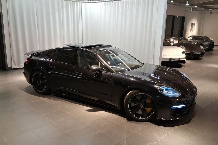 Porsche Panamera vaihtoauto