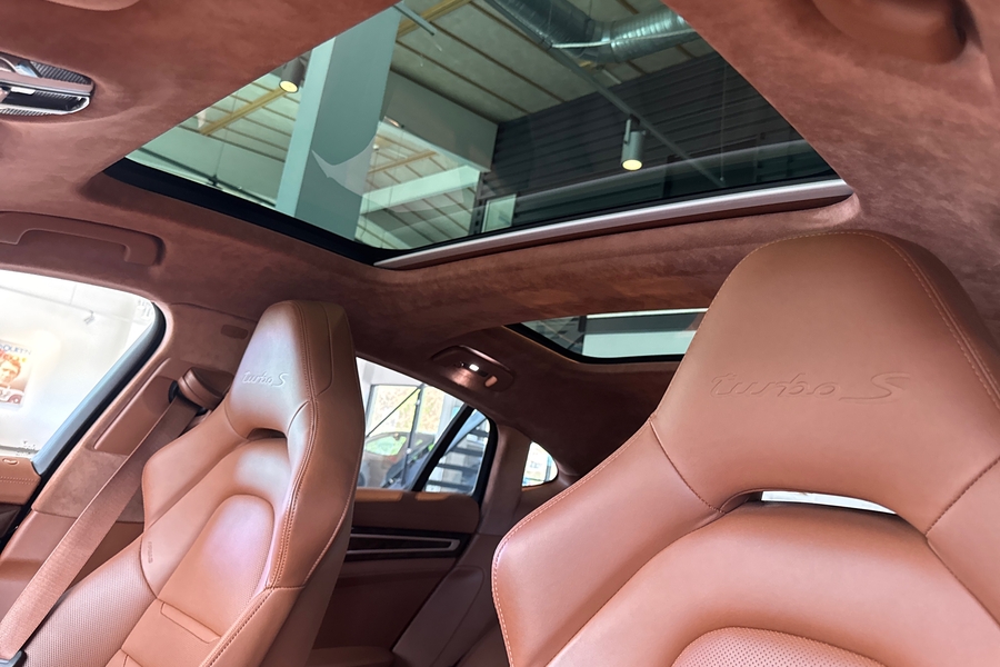 Porsche Panamera vaihtoauto