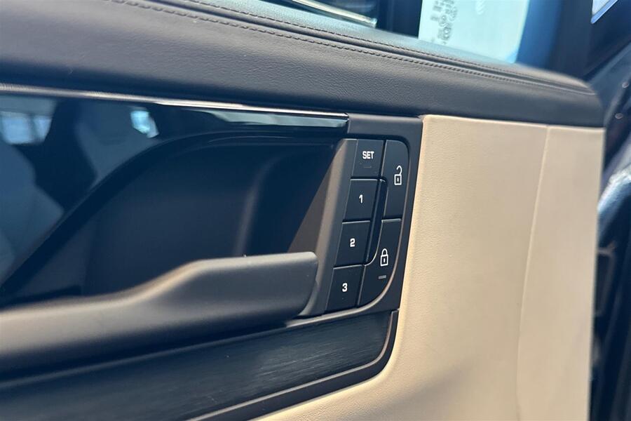 Porsche Cayenne vaihtoauto