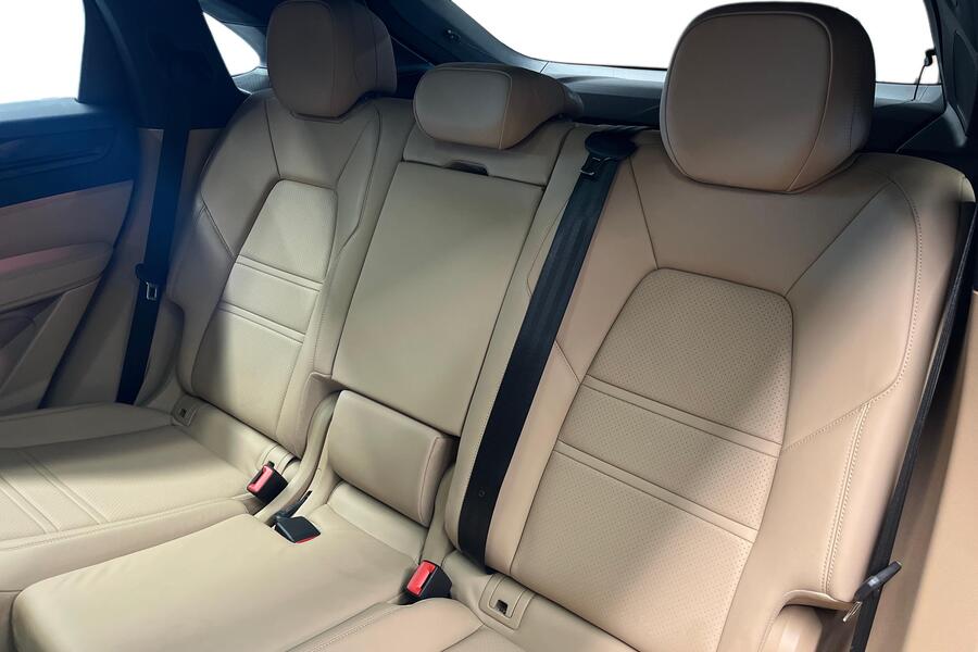 Porsche Cayenne vaihtoauto