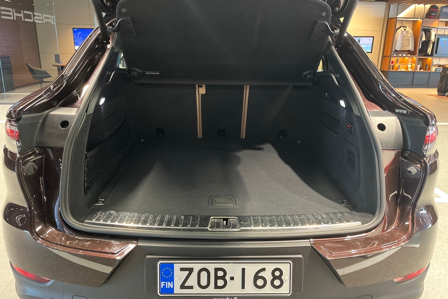 Porsche Cayenne vaihtoauto