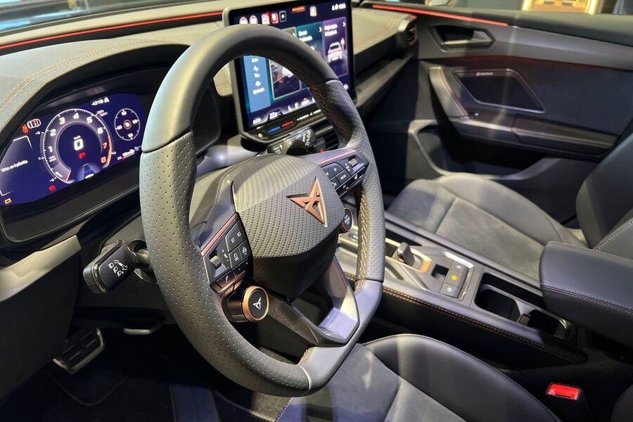 Cupra Leon Sportstourer vaihtoauto