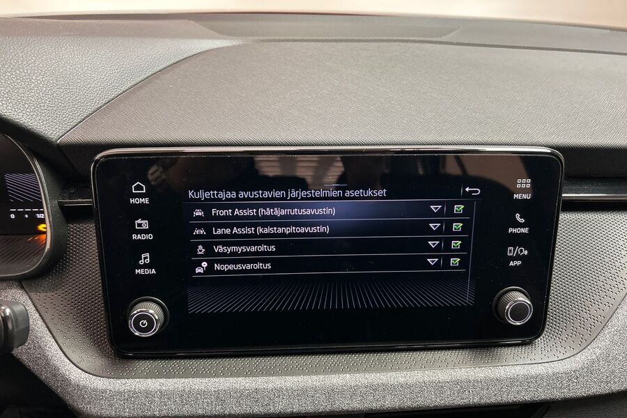 Skoda Kamiq vaihtoauto