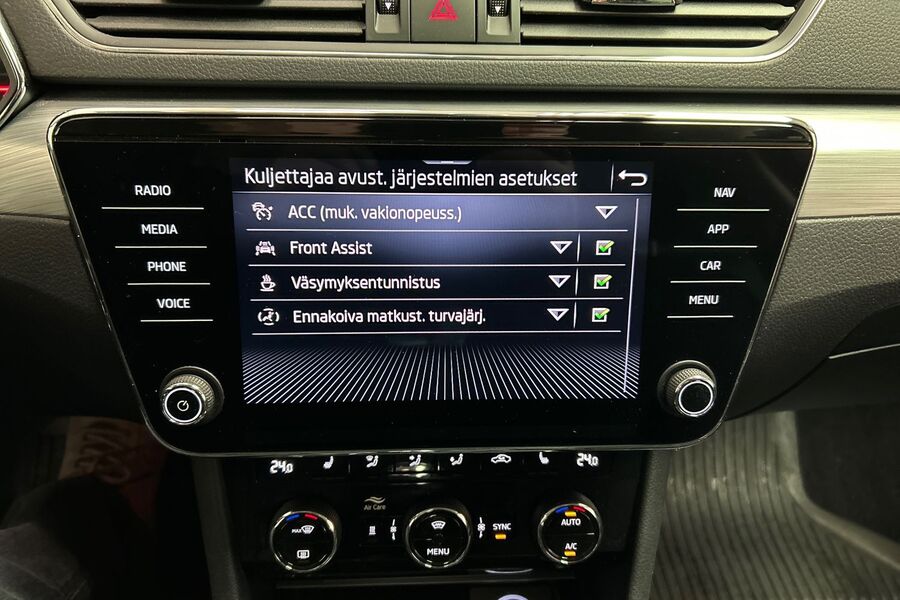 Skoda Superb vaihtoauto