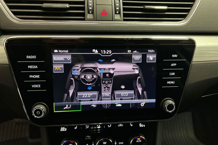 Skoda Superb vaihtoauto