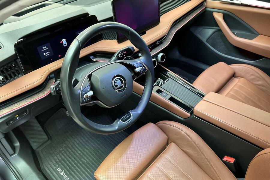 Skoda Superb vaihtoauto